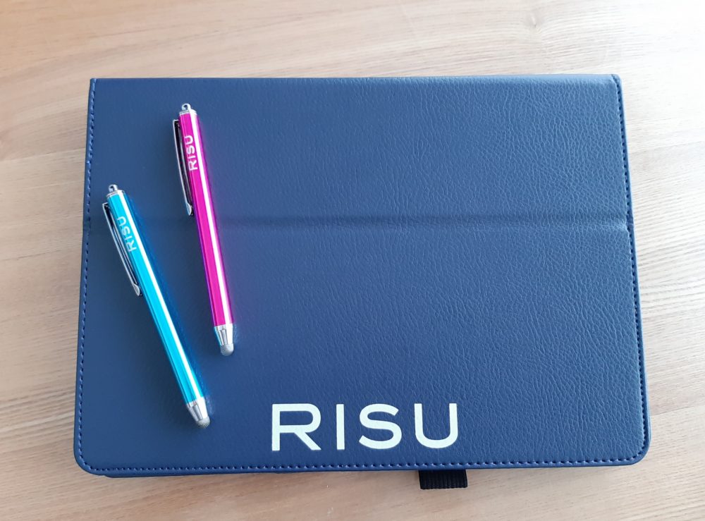 RISUのペンとタブレット