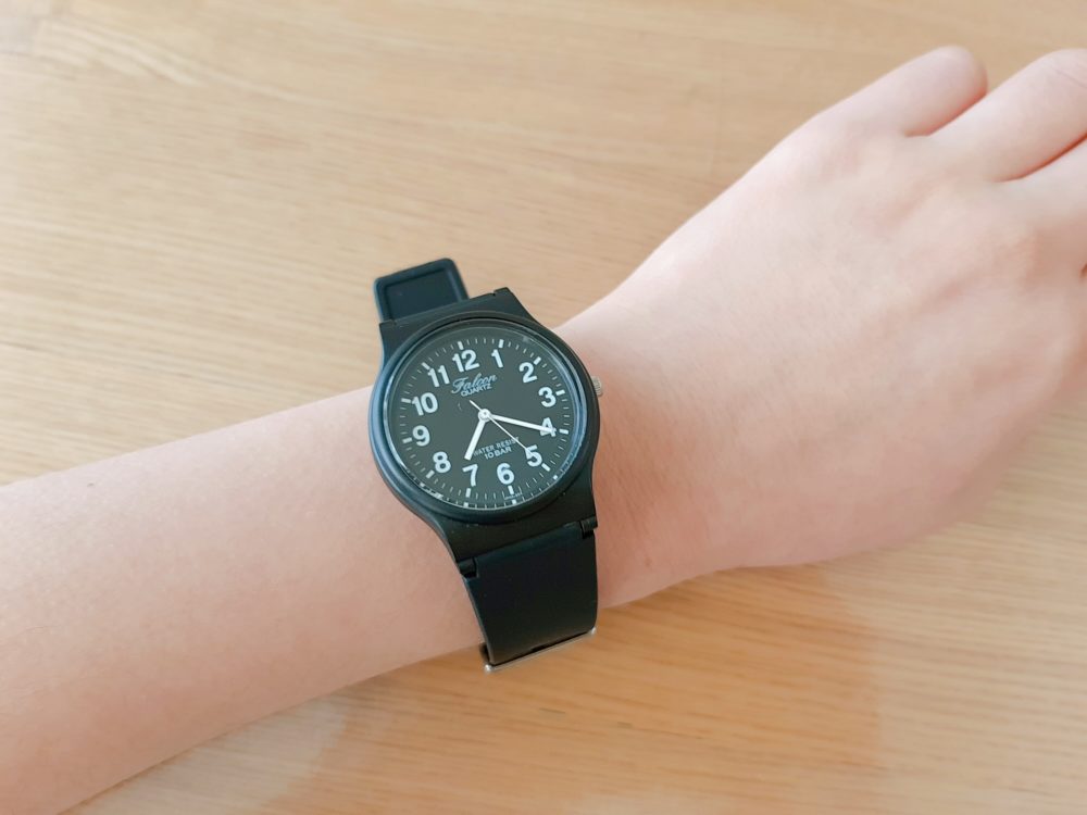 シチズン千円腕時計